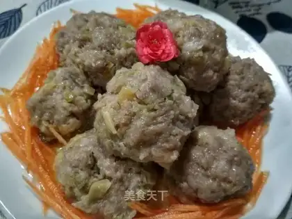 Steaming meatballs