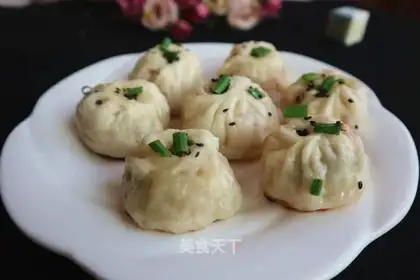 Pumpkin buns