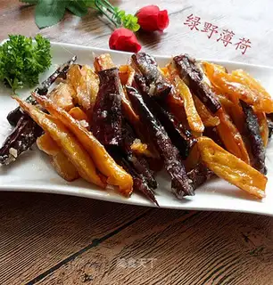 Cinnamon flowers, sweet fries