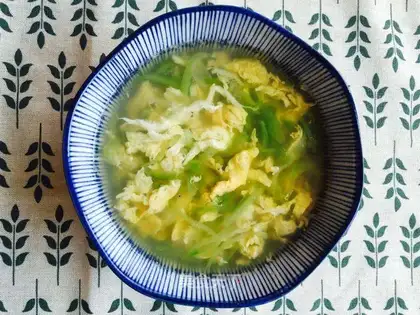 Shrimp-free egg soup