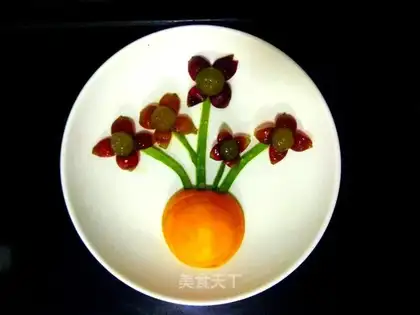 Grape apple platter