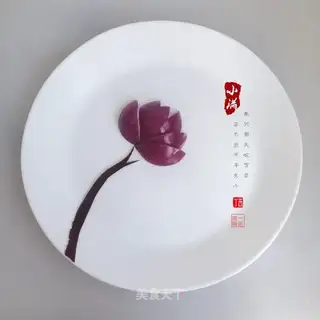 Twenty-four tasting dishes