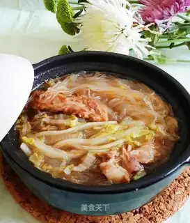 A casserole cabbage fan