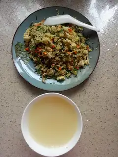 Garlic fried rice