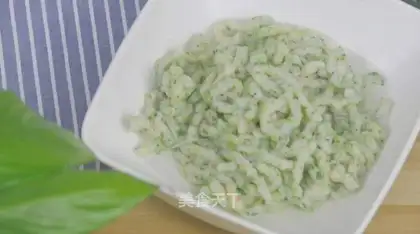 Shrimp noodles