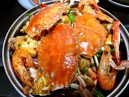 The phoenix claw seafood