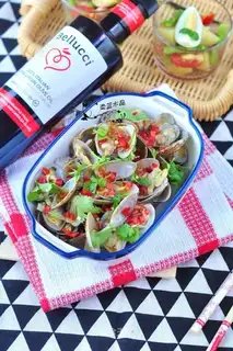 Garlic clams