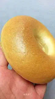 A simple bagel