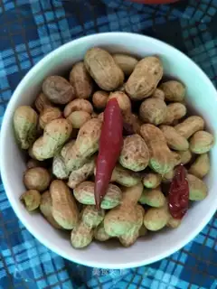 Cook peanuts