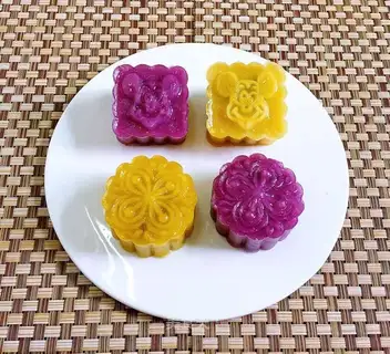 The moon cake