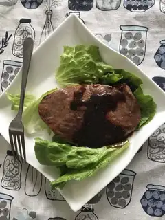 Black pepper steak