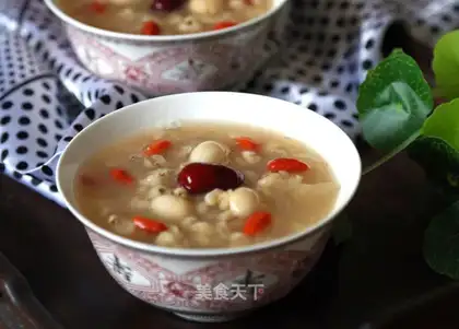 The silver spoon of the red date rice