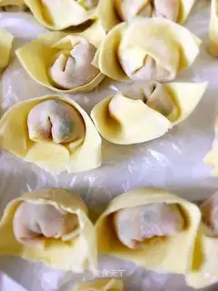 Garbage buns