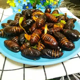 Fried silk
