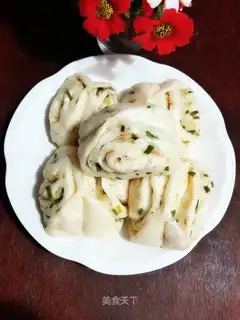 Precious onion rolls