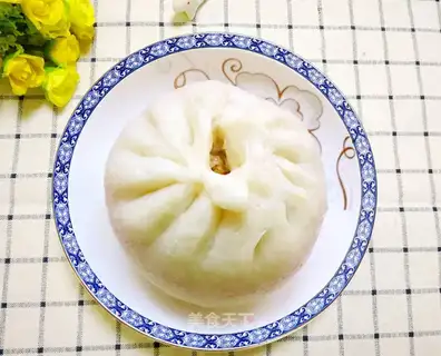 Pork radish bun
