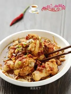 Tofu petals steam chicken wings
