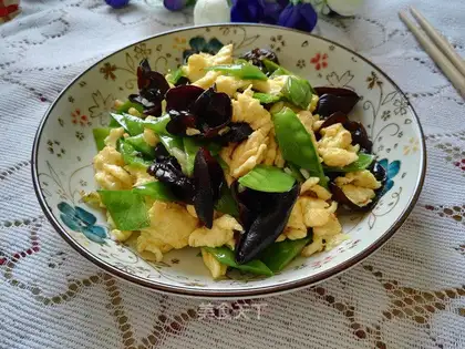 Blackwood, Dutch beans, eggs