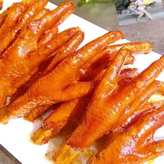 Beer chicken claws