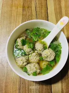 Champagneball soup