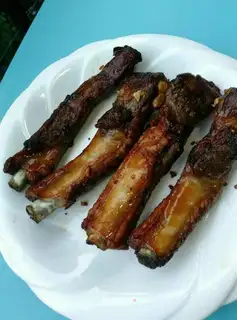 Garlic roasted ribs
