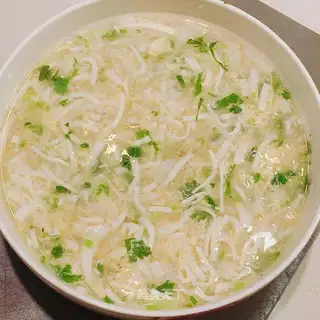 Jade emerald soup