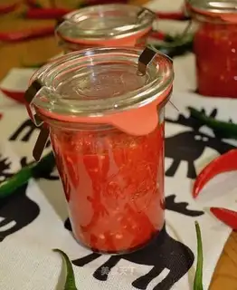 Spicy pepper sauce