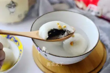 Black sesame soup