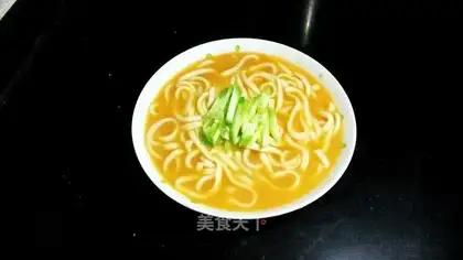 Shrimp noodles