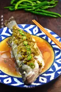 Freshly varnished pepperfish