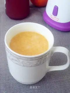 Fresh orange juice