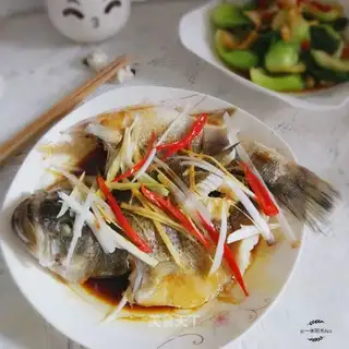 Vacuate herring