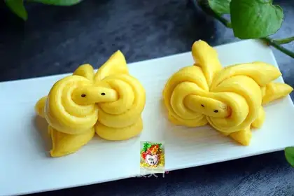 Pumpkin bunny buns
