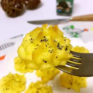 Roast potatoes