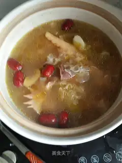 Puffy chicken soup