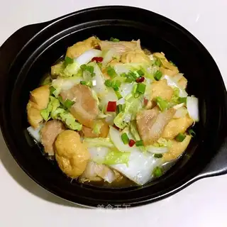 Bean curd with a big cabbage