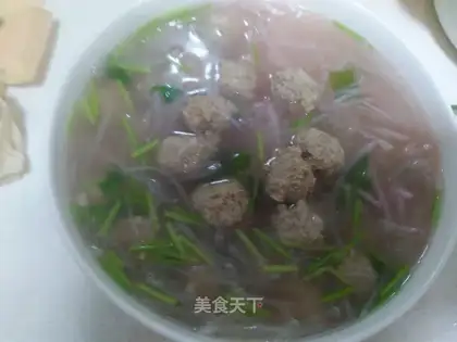 Lambballs, radish soup