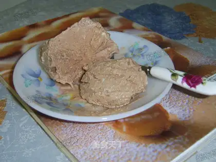Chocolate cheese ice cream