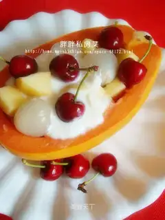 Yogurt fruit cup