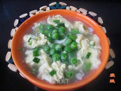 pea and egg soup