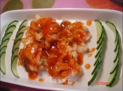 Chrysanthemum fish