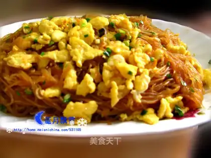 Fried egg vermicelli