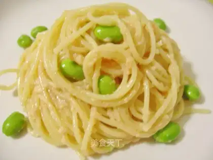 Spaghetti with cod seed