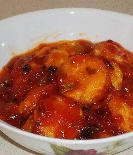 Yuzi tofu in tomato sauce