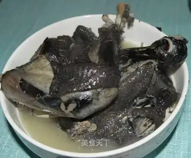braised black chicken in salt