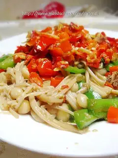 Flammulina velutipes with double pepper