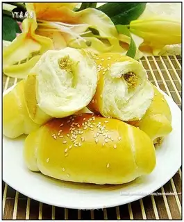 meat floss bread