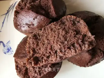 Red sugar, black rice