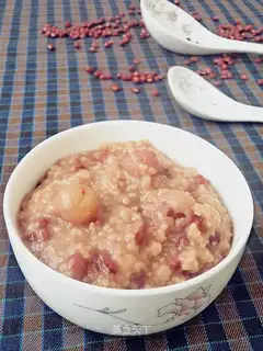Cinnamon and rice porridge