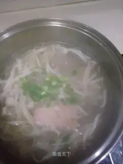 Salmon bone soup